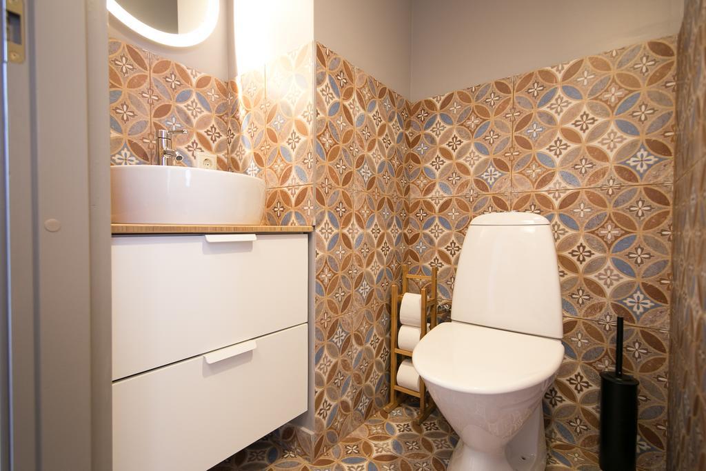Sunny And Compact Apartment Riga Bagian luar foto